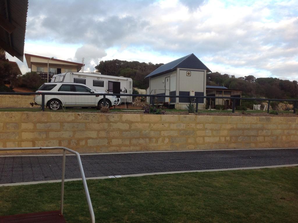 Seaspray Beach Holiday Park Dongara Eksteriør bilde