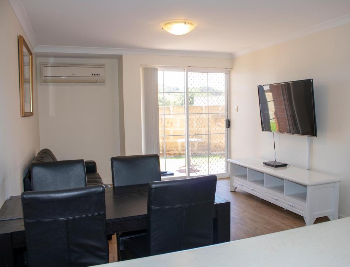 Seaspray Beach Holiday Park Dongara Eksteriør bilde
