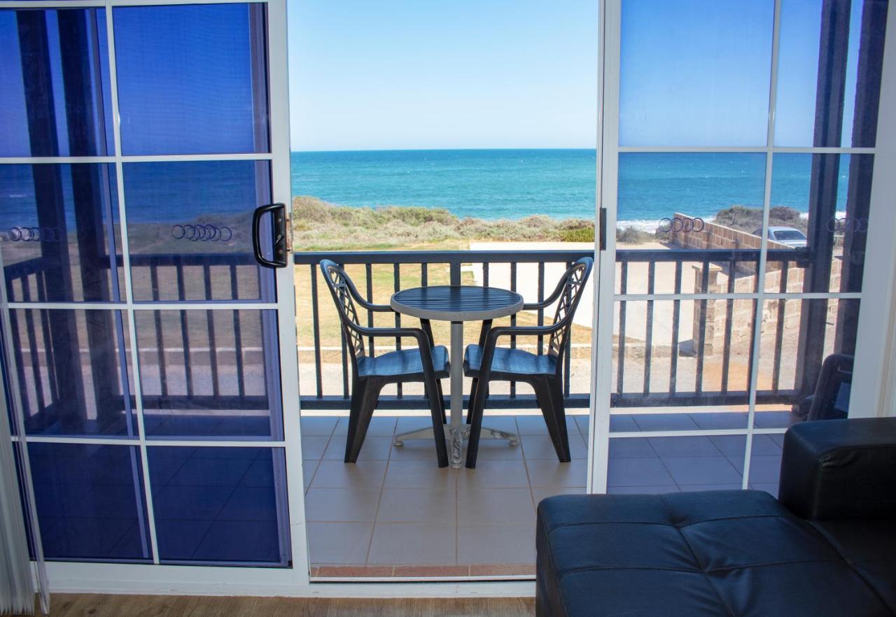 Seaspray Beach Holiday Park Dongara Eksteriør bilde