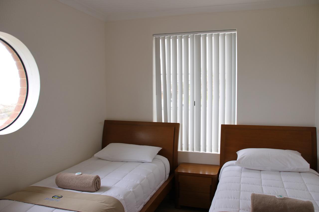 Seaspray Beach Holiday Park Dongara Eksteriør bilde