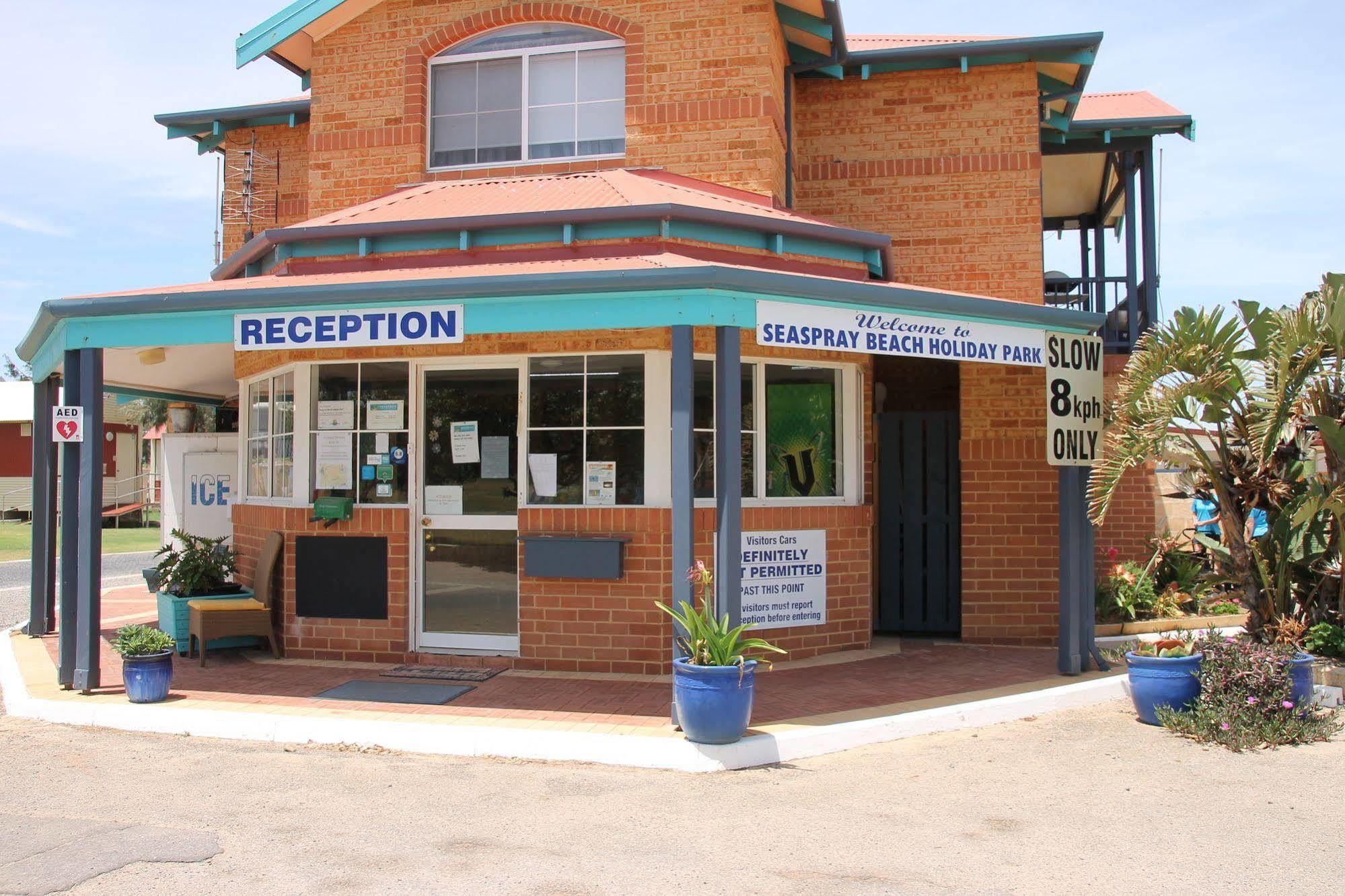 Seaspray Beach Holiday Park Dongara Eksteriør bilde